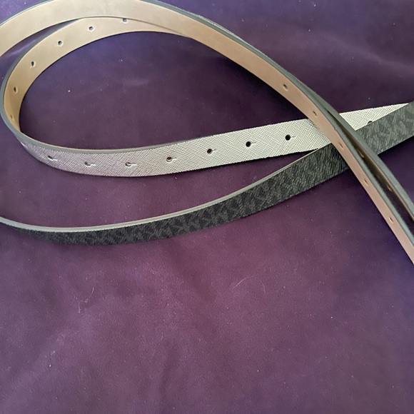 Michael Kor’s 2 for 1 Belt Set Silver & Black main image 14